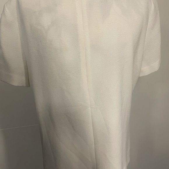 Dylan Gray business casual white boxy embellished jewel small  top - Picture 4 of 5